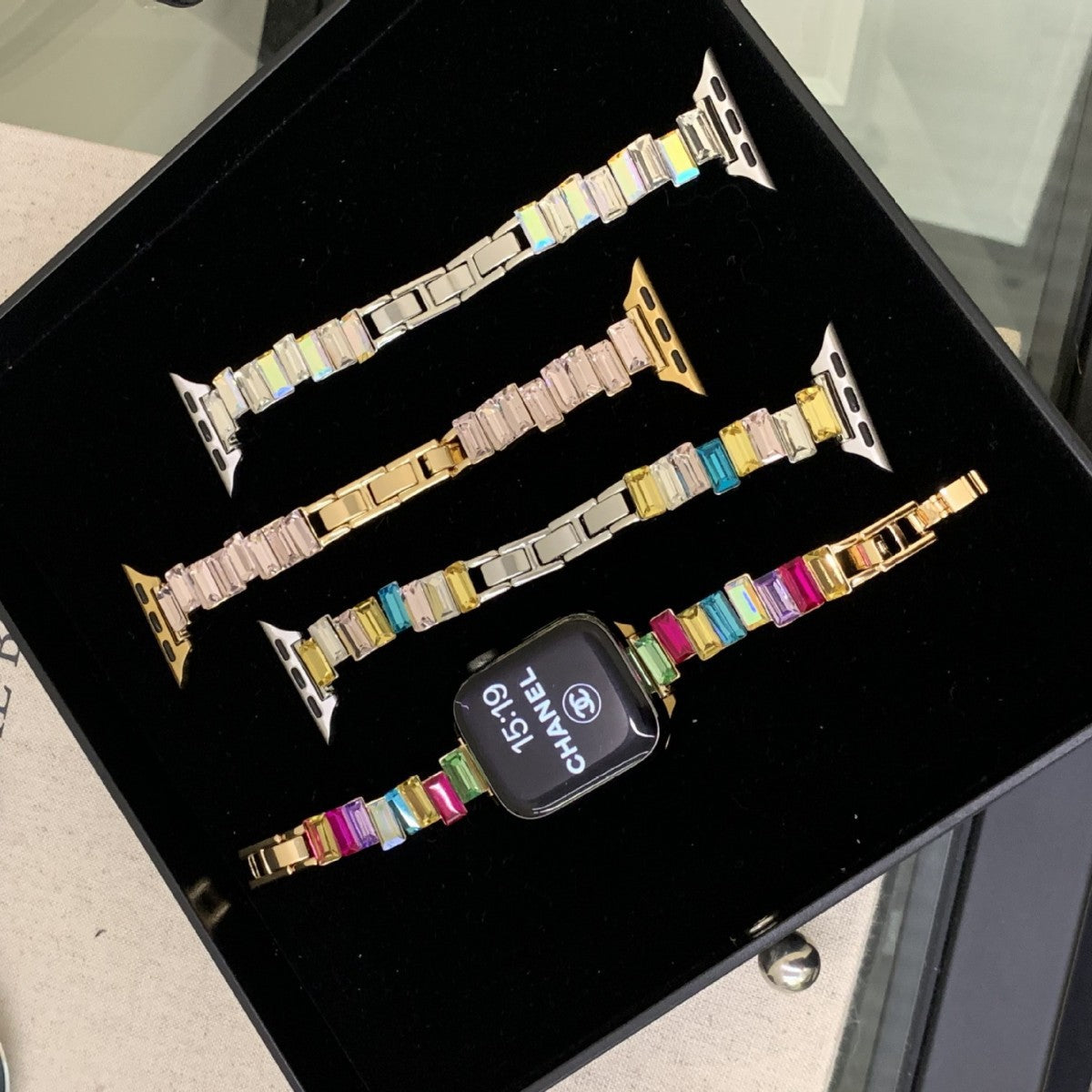 Bracelet de montre de couleur diamant taille carrée irrégulière pour les bandes de montres