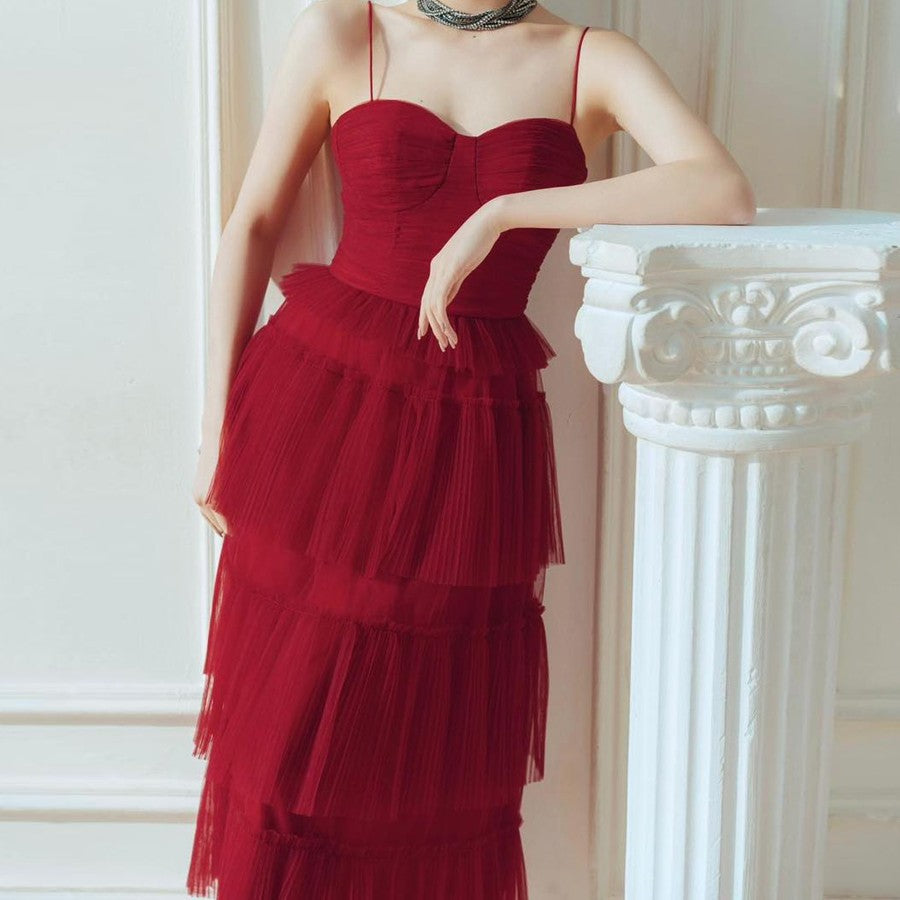 Suspender Étaler la poitrine Tempérament rouge foncé flottant petite robe longue jupe