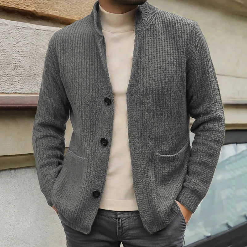 Mens Manteau tricoté de longueur moyenne avec un collier debout