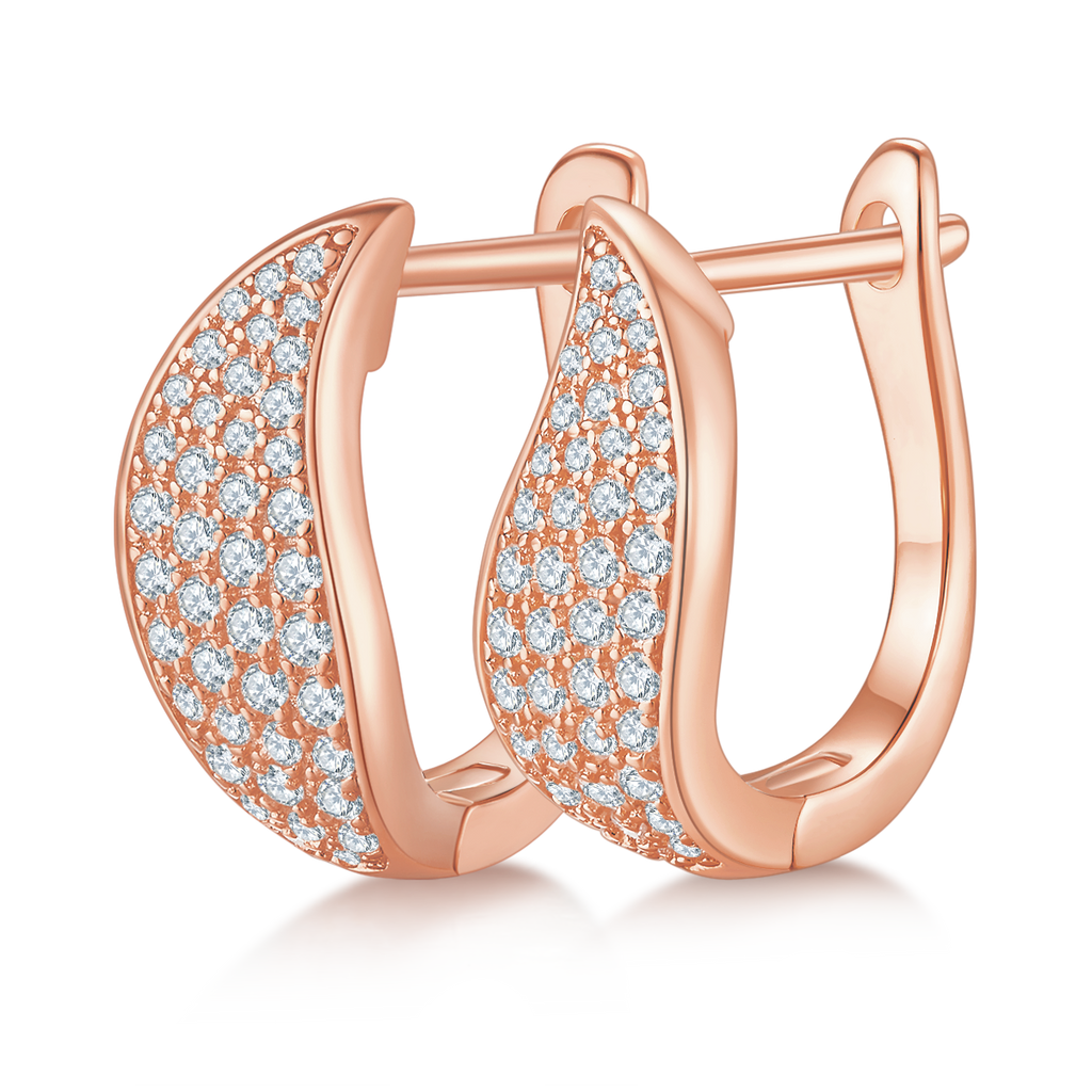 S925 Argent Sterling 82pcs Croissant de Moissanite Boucles d'oreilles Huggie Hoop 16,5mm plaqué platine