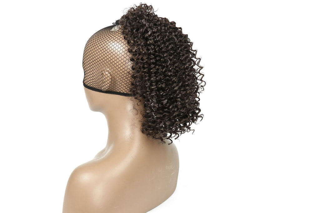 Tête de cheveux bouclés en fibre chimique