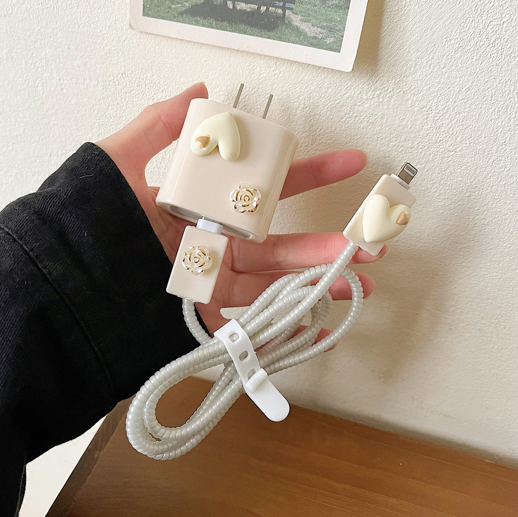 Bouchon de charge de dessin animé Couverture de protection 20W Charge rapide Winding Bite Cable Softshel