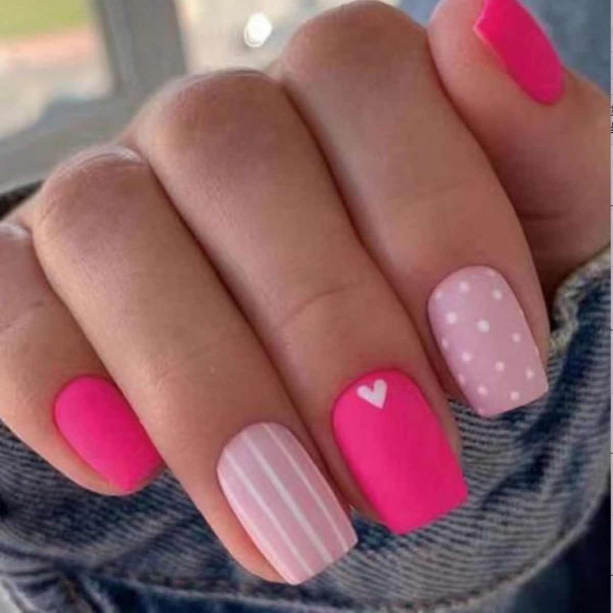 Bandes d'art à ongles carrées de style européen avec rayures et pois