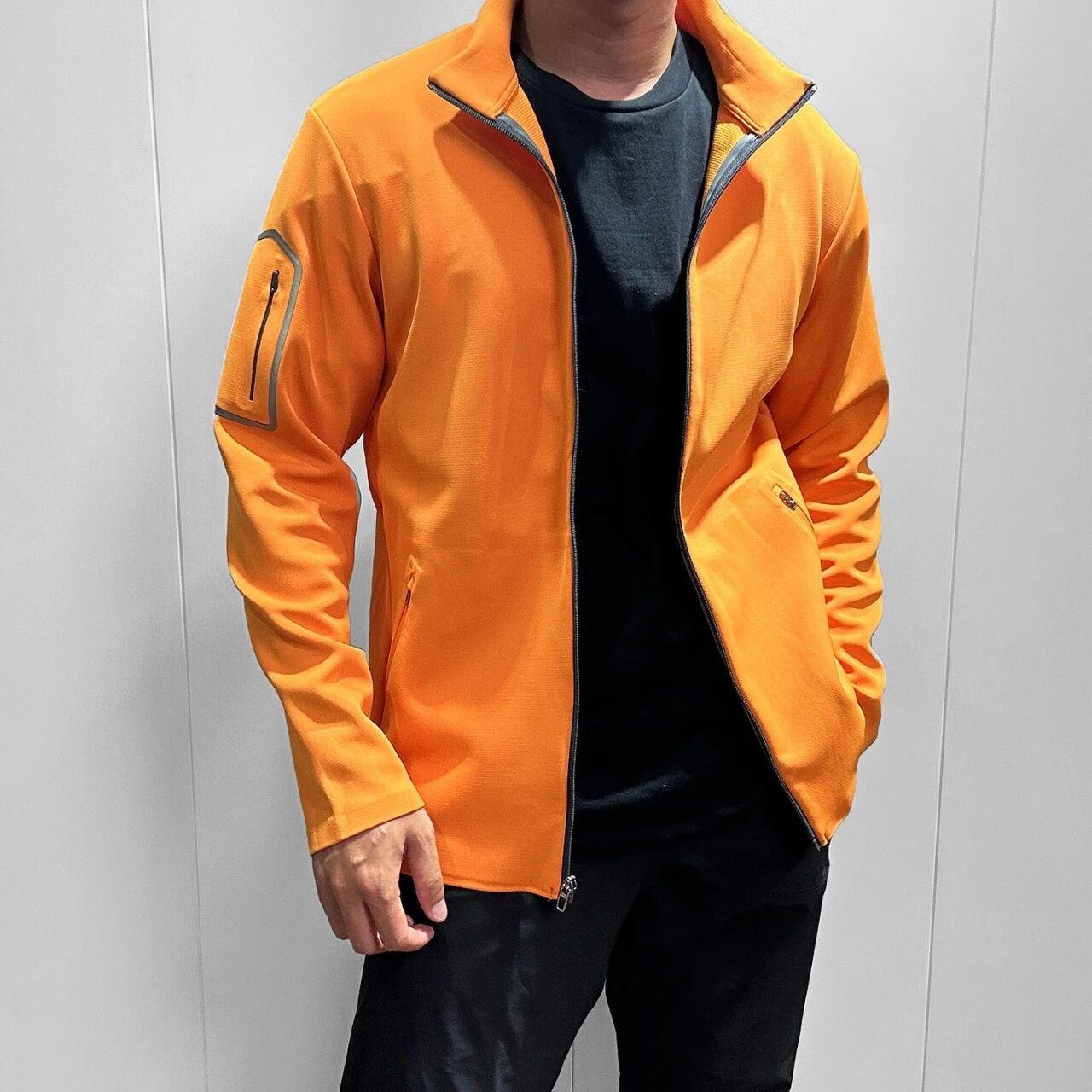Veste Zip Up sans couture sans couture pour hommes High Density Knit Stand Collar Casual Light Business O