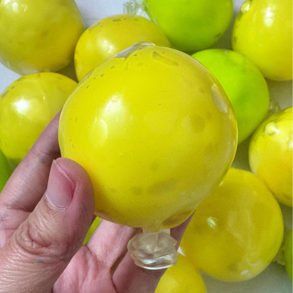 Bricolage anti-stress Toy Ballsqueez-le pour une sortie d'énergie pent-up