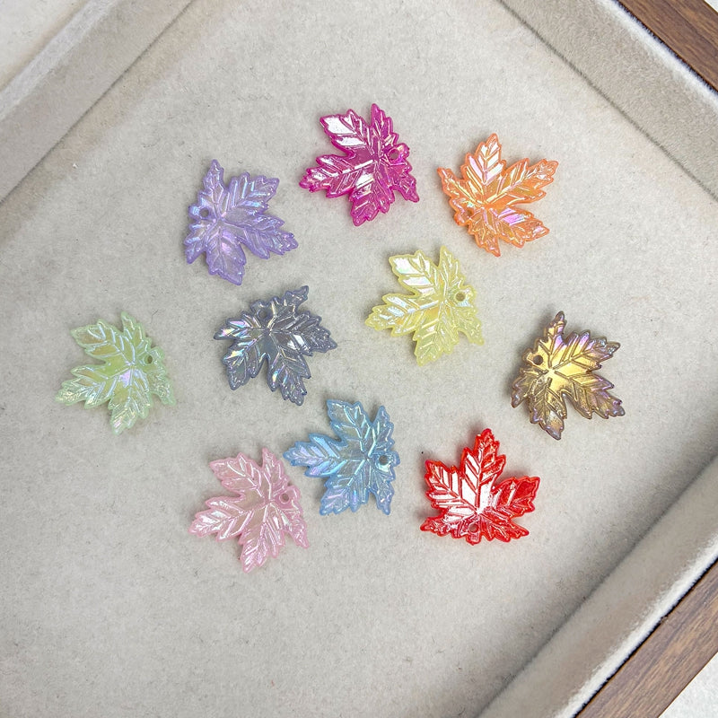 Charms de feuille d'érable en acrylique plaqué AB