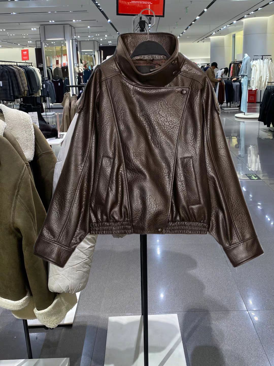 Veste en cuir retro biker-Style avec support de collier