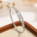 Middle Eastern style Fashion Horseshoe Buckle Bracelet pour femmes Vibe de luxe légère