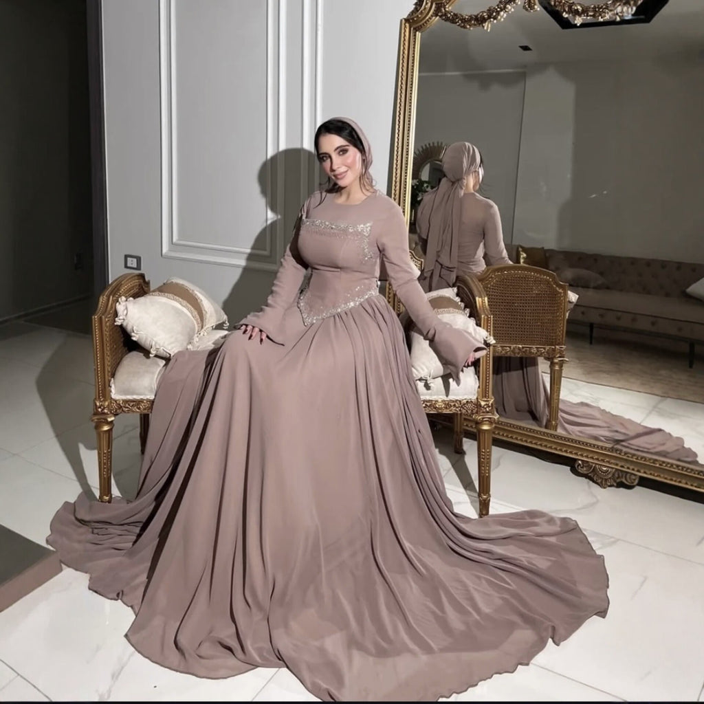 Élégante robe du soir à manches longues en Strass