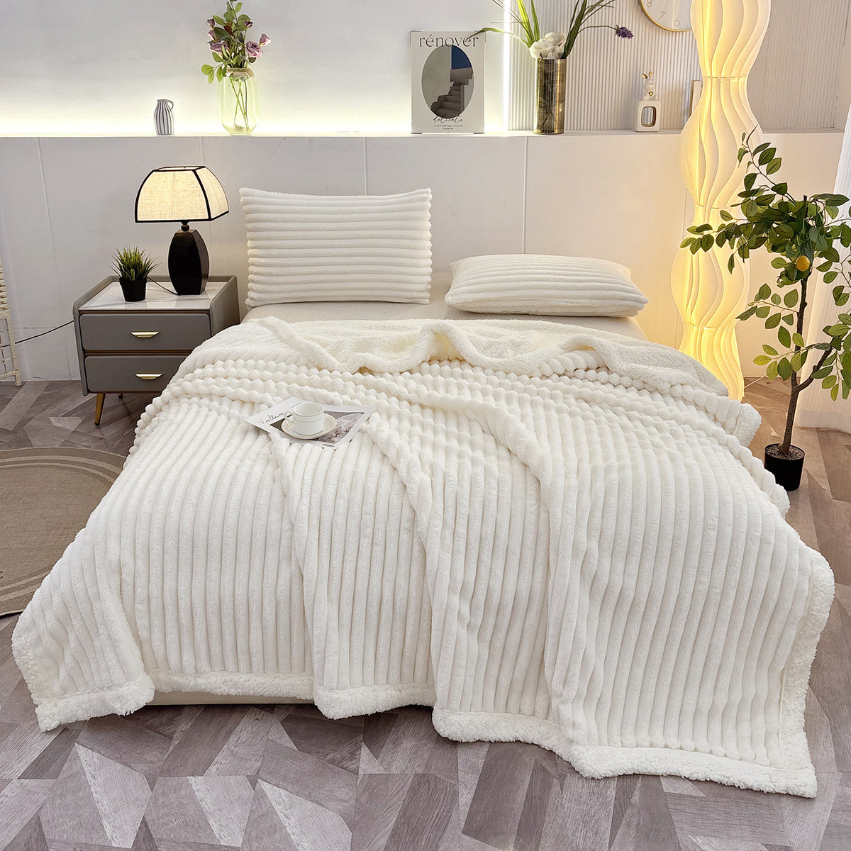 Couverture à double couche en lambswool rayé
