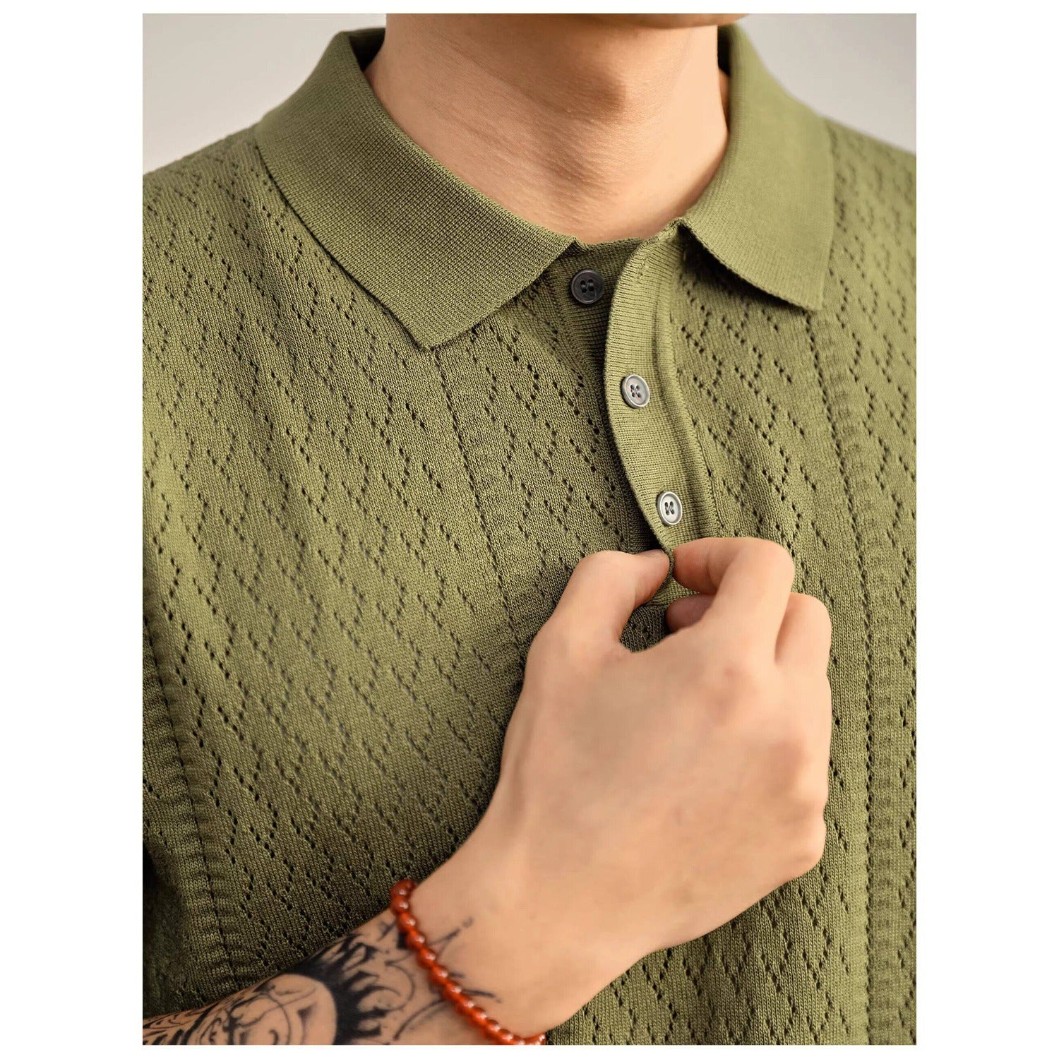 Homme à manches courtes en couleur unie