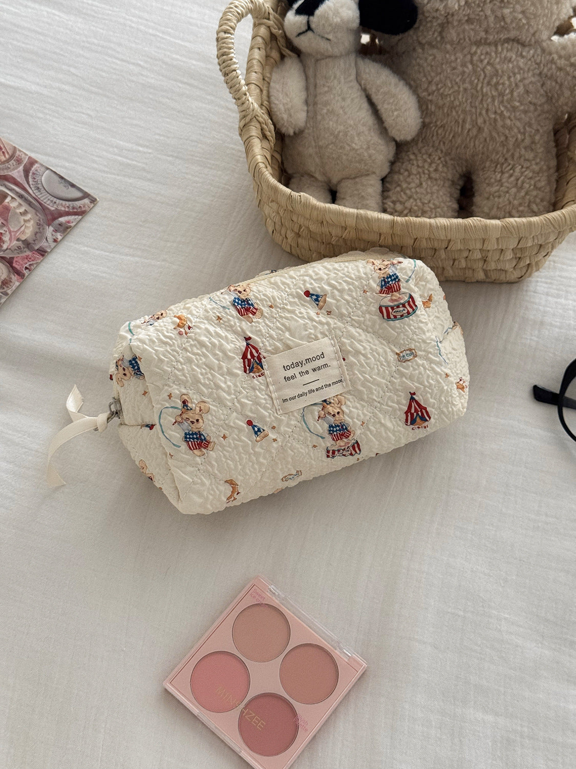 Sac de maquillage Rabbit Paradise Travel Sac de toilette portable de grande capacité