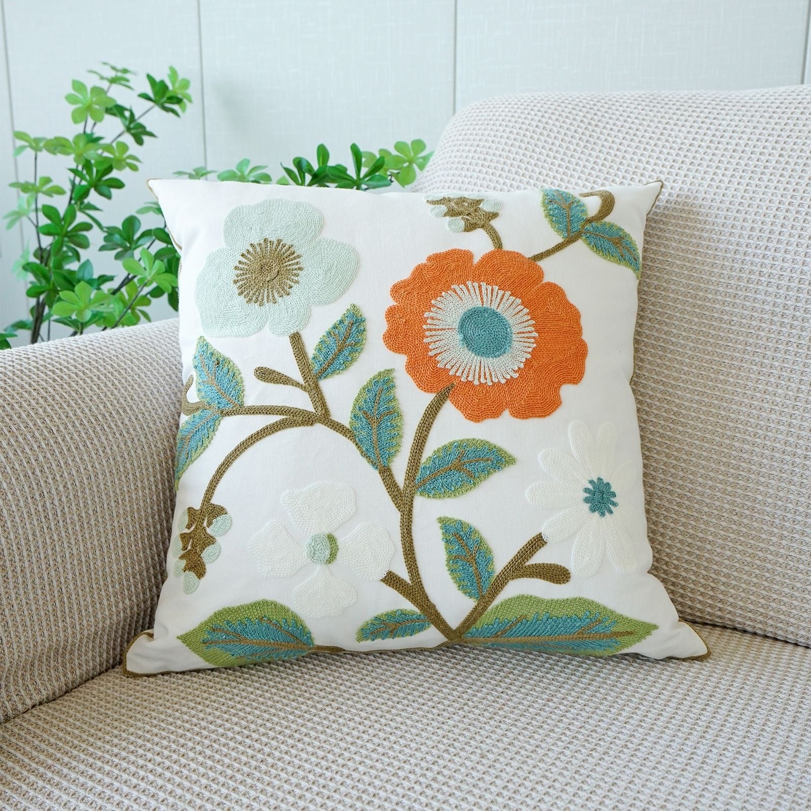 Coussin floral brodé de style pastoral pour canapé salon