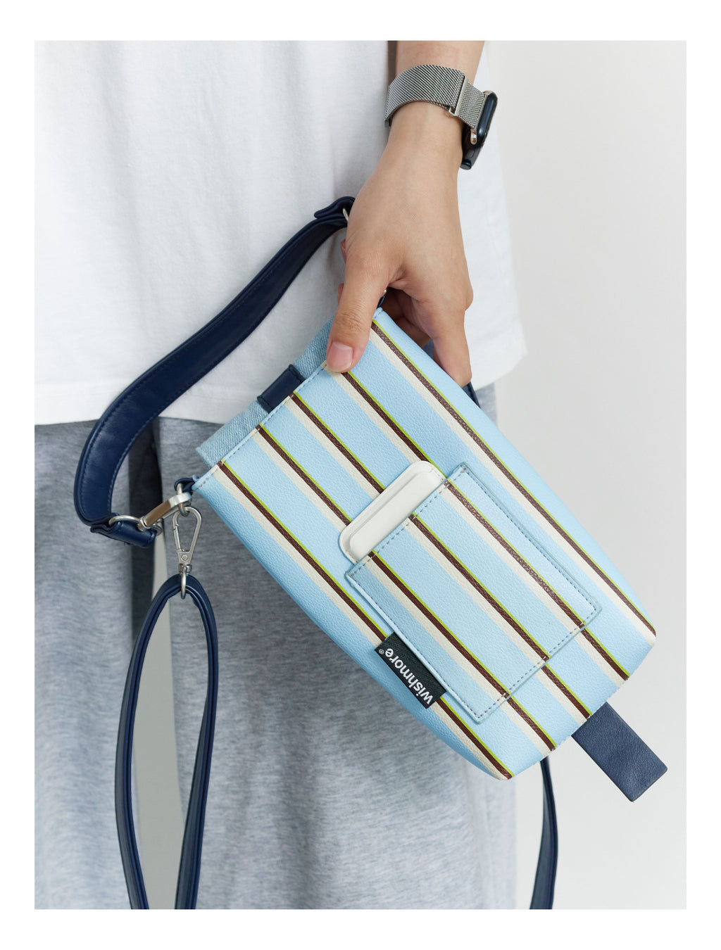 Sac de téléphone rayé