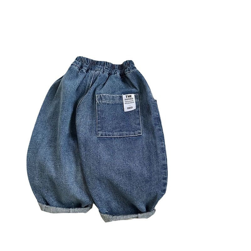 Jeans denim avec une jambe large polyvalente et souple