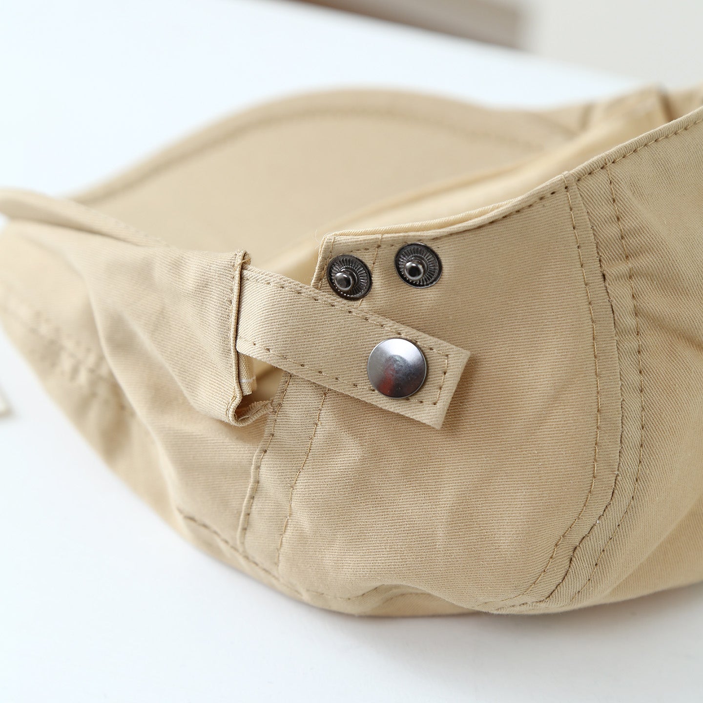 Une seule chance de couleur pour les enfants Mignon petit ours brodé ajustable simple casual Beret F