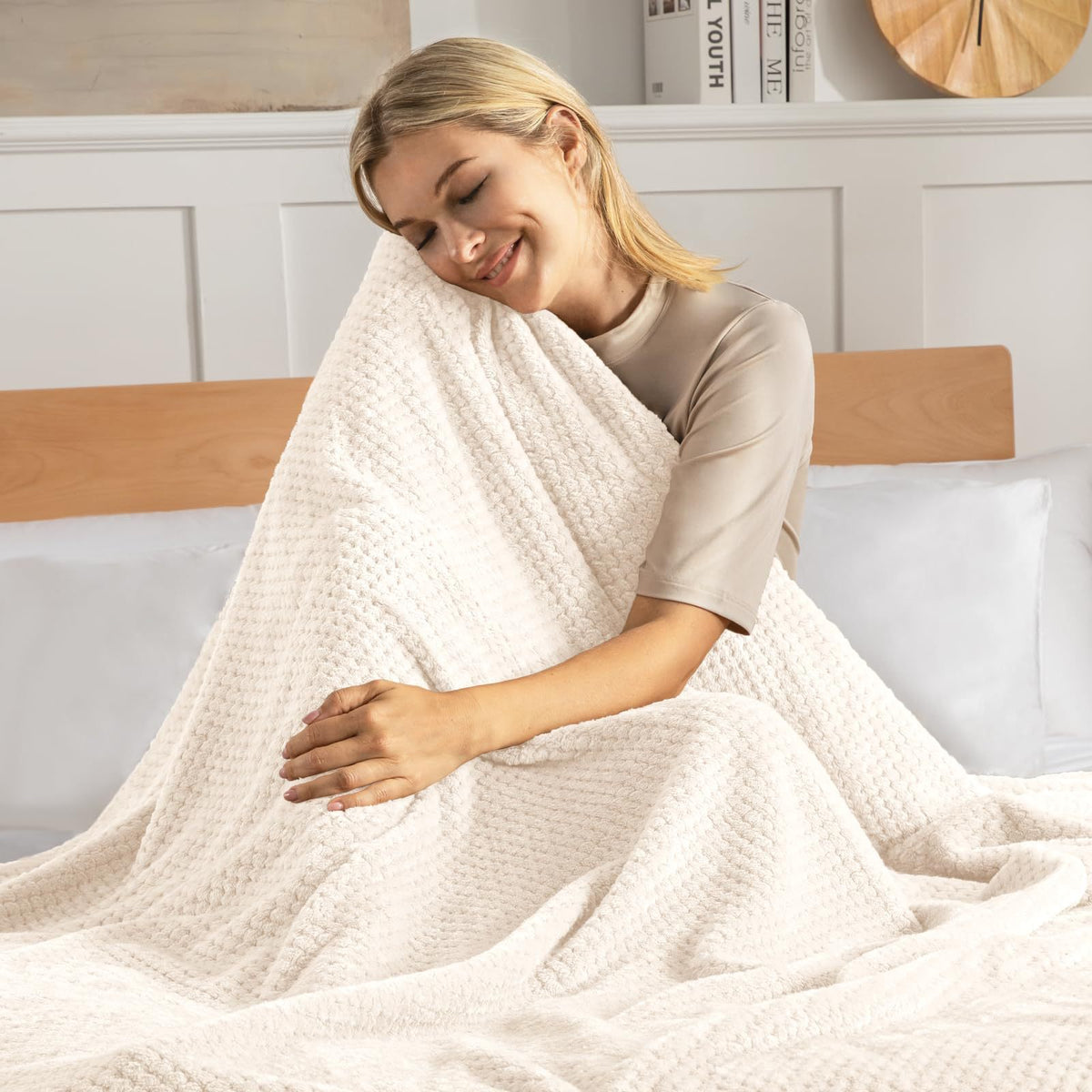 Couverture en peluche douce et chaude pour canapé ou lit confortable et confortable