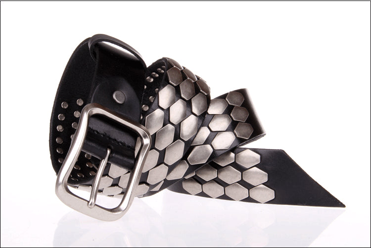 Full-grain tanned leather belt