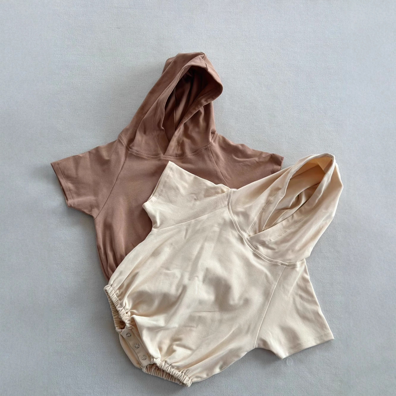 Romper de coton à capuche couleur Candy