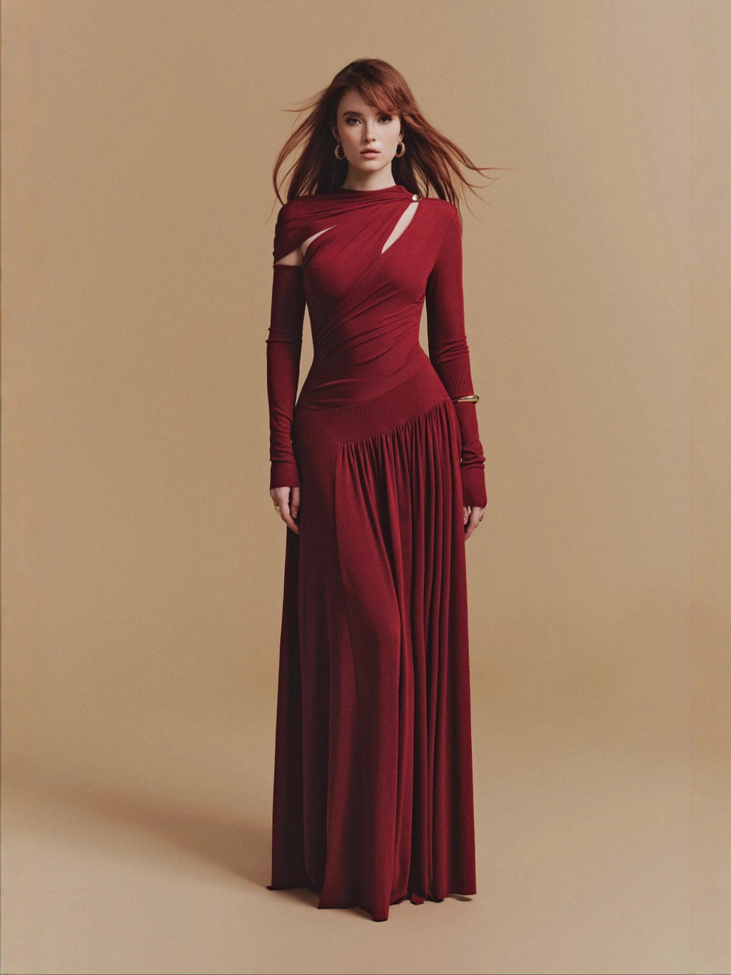 Robe asymétrique à manches longues Maxi
