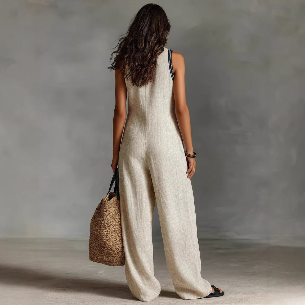Costume de saut sans manches simple pour femmes