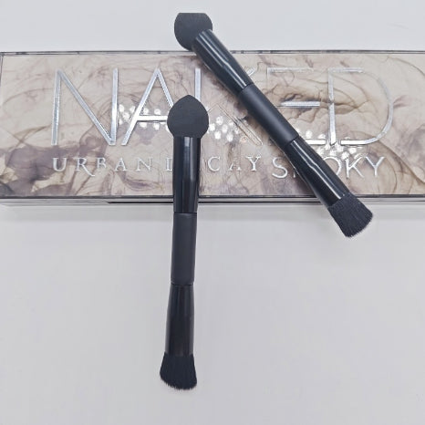 Brosse de maquillage de brosse à éponge Miter double tête