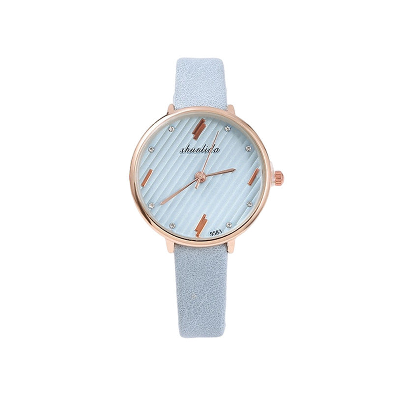 Montre étudiante tendance et polyvalente