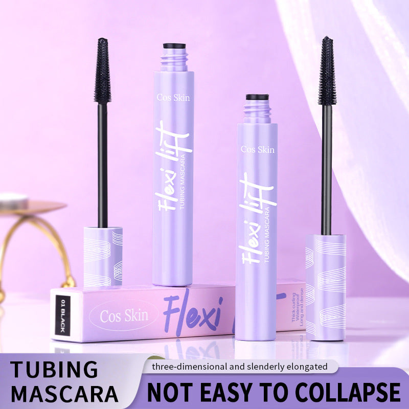 Mascara noir, longueur naturelle, allongement et curling