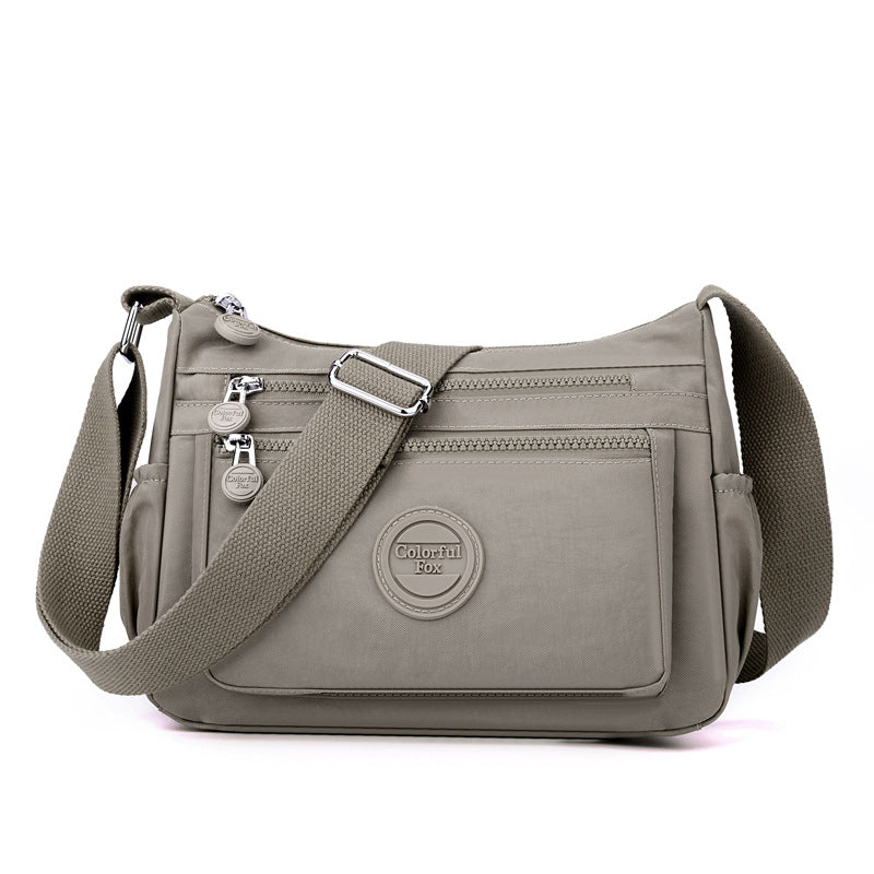 Renard coloré Grande capacité Femmes Sac d'épaule extérieur Casual hydrofuge Multi-couche