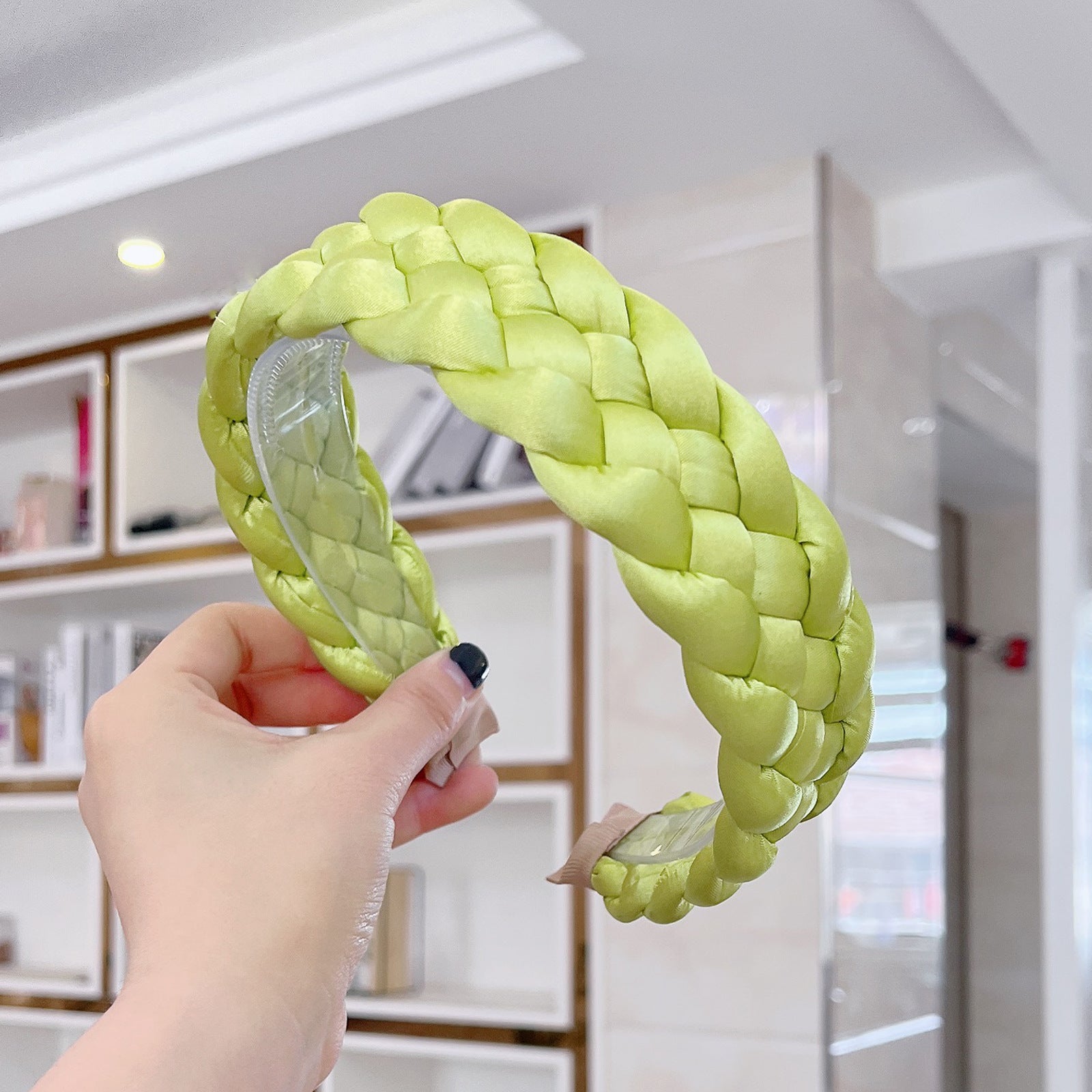 Bande de tête en tissu de couleur solide pour femmes