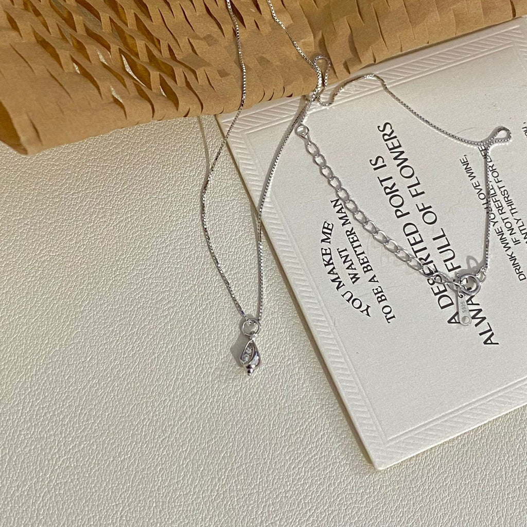 Mini collier de clavicule délicat pour les femmes