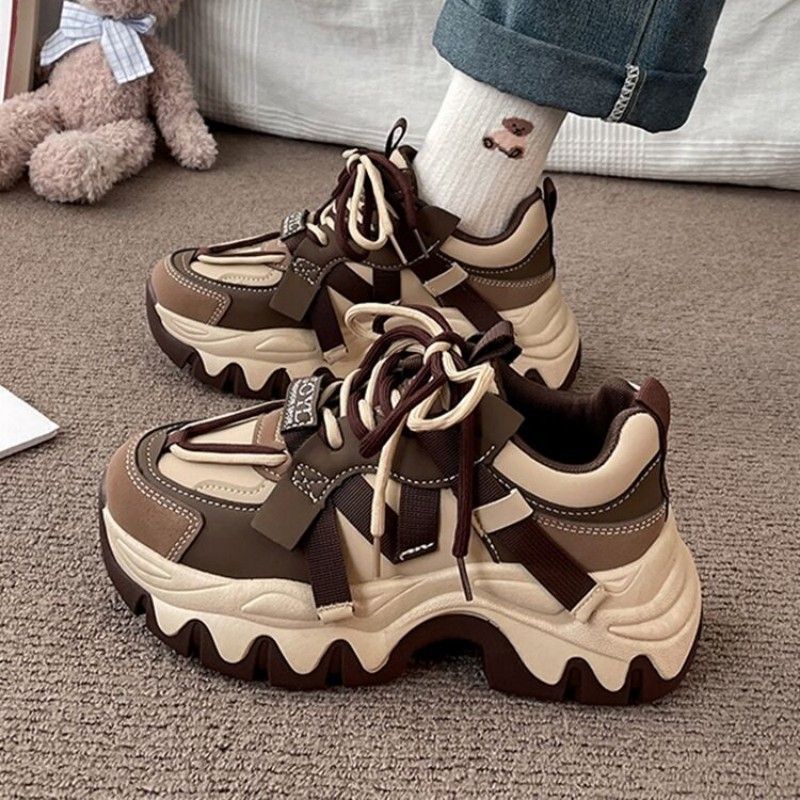 Sneakers fashionnables tous les types de femmes