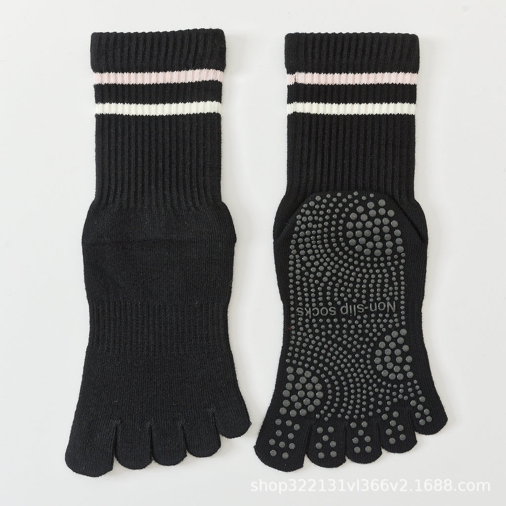 Gym Chaussettes antidérapantes à pieds pleins Femmes disponibles en différentes tailles