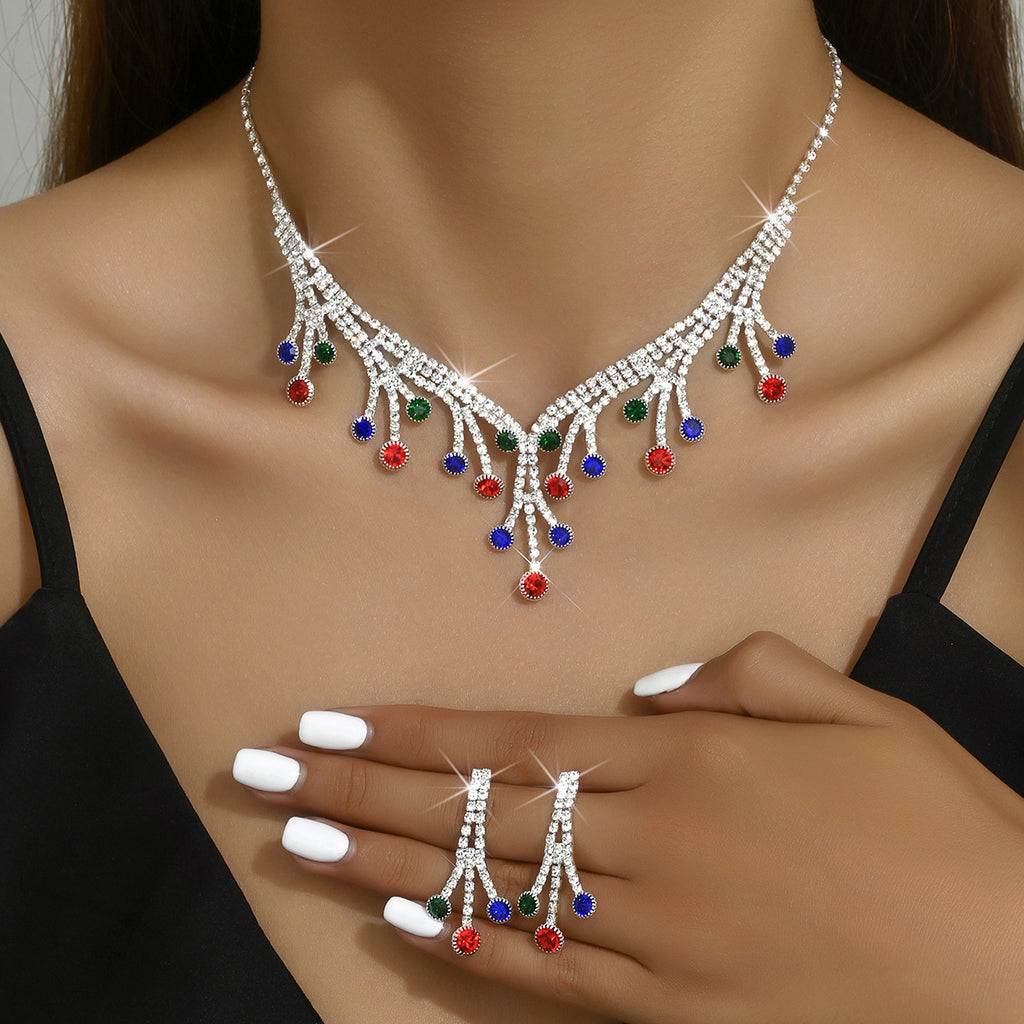 Style coloré Strass Boucles d'oreilles et colliers en strass