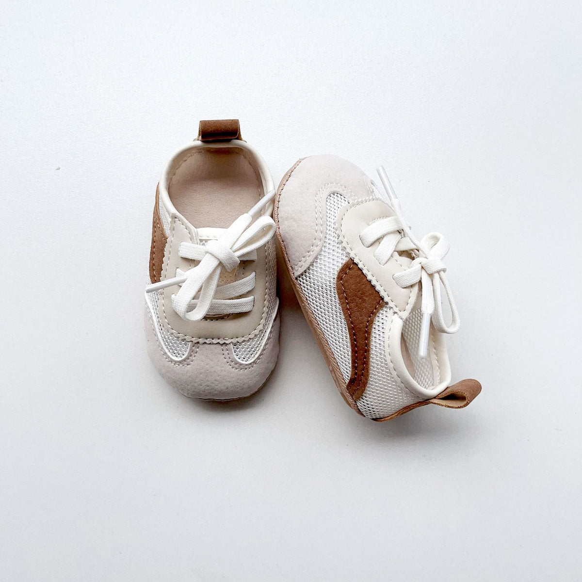 Chaussures Bébé Mesh Hollow Surface Toddler Respirant Soft Bottom