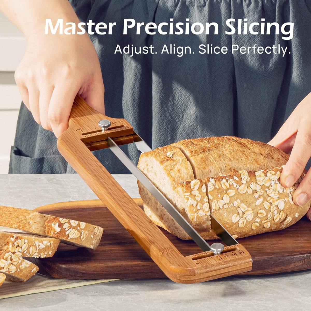 Slicer en bois de pain de ménage avec lame déraillée