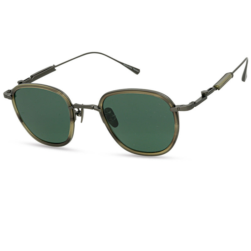 Lunettes de soleil en polygone de titane polaire classique