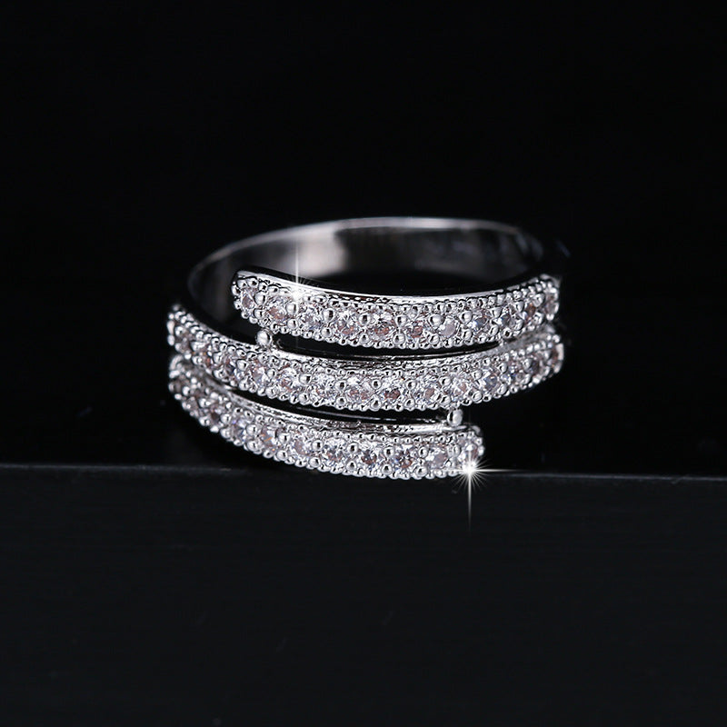 Mode Simple Atmosphère Micro Inlaid Zircon Anneau Femme Nail Anneau Anneau Anneau Factory Dire