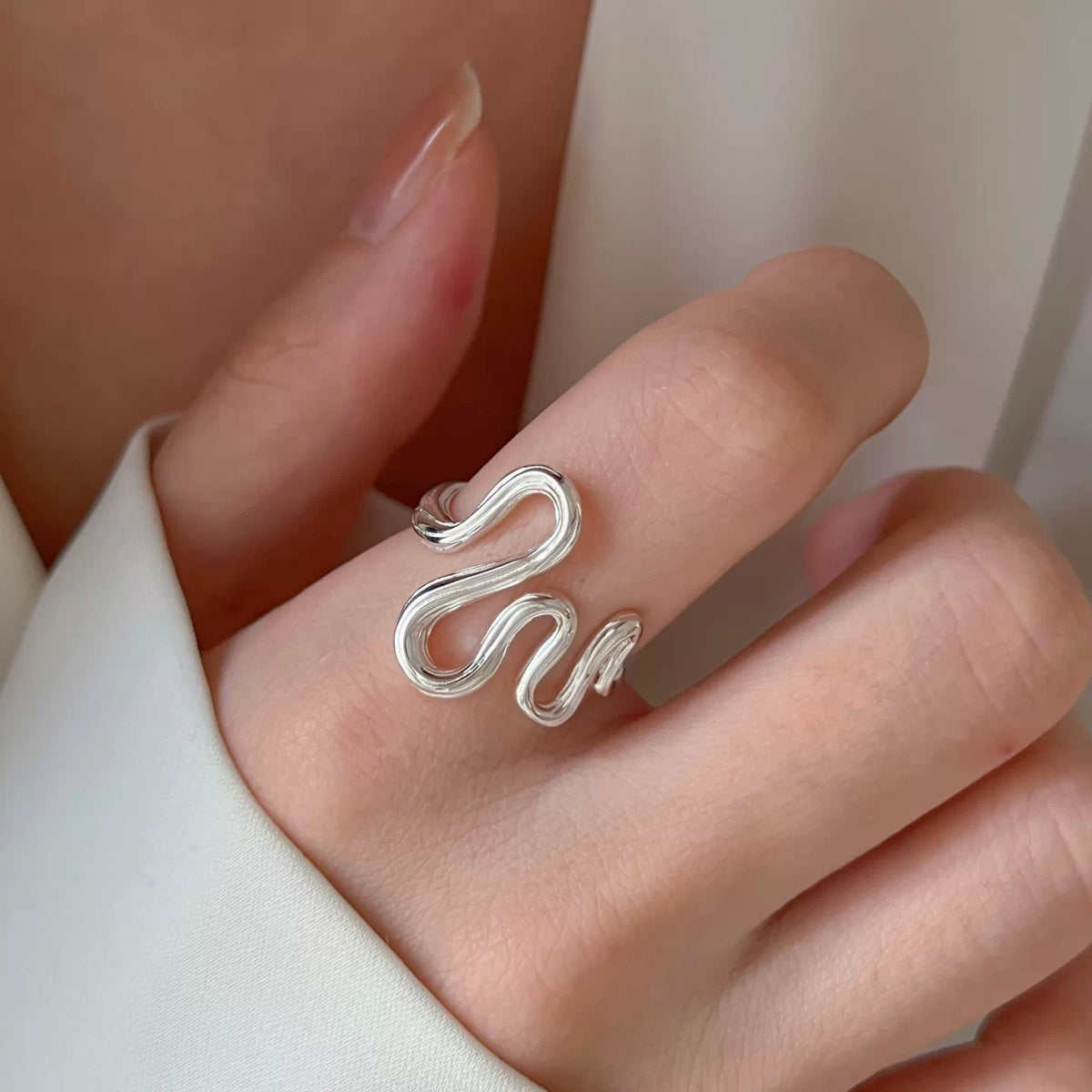 Femmes Minimalist Irrégulier Twisted Wave Open Ring