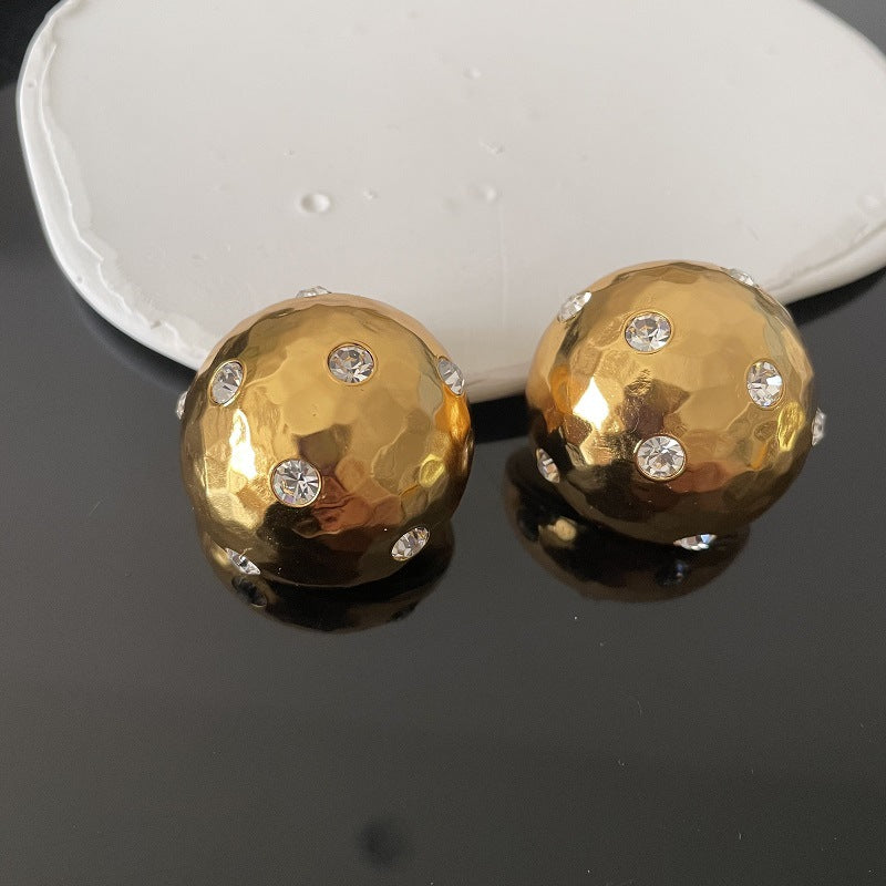 Oreilles géométriques Femmes Exagération Médiévale