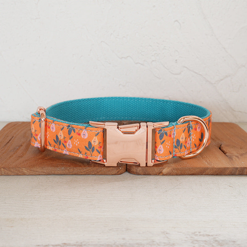 Fournitures pour animaux de compagnie en collier de cerise