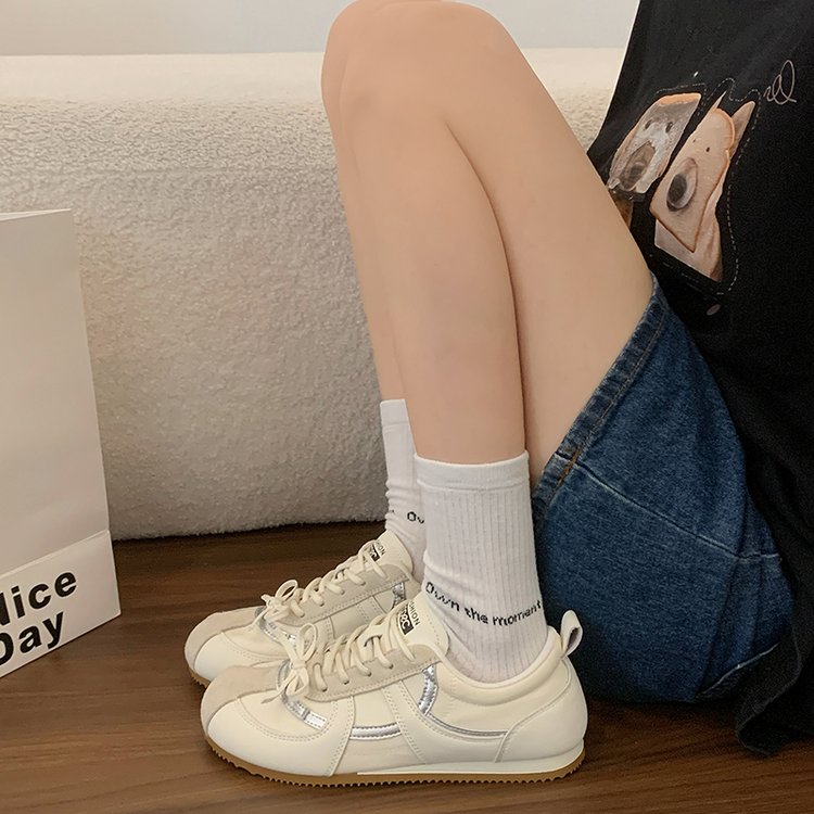 Style coréen Fashionable et polyvalent Allemand Chaussures de formation pour les femmes de style d'été Brea
