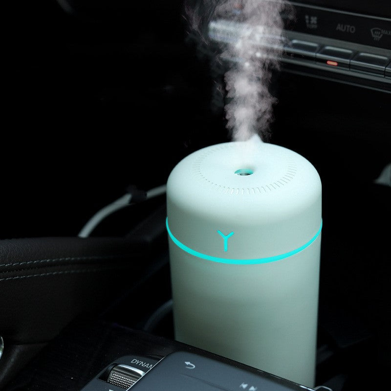 Portable rechargeable 7 couleurs Silent Aromatherapy Car Humidificateur
