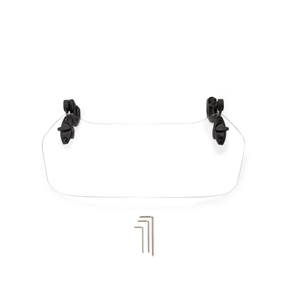 Petit pare-brise renforcé pour moto