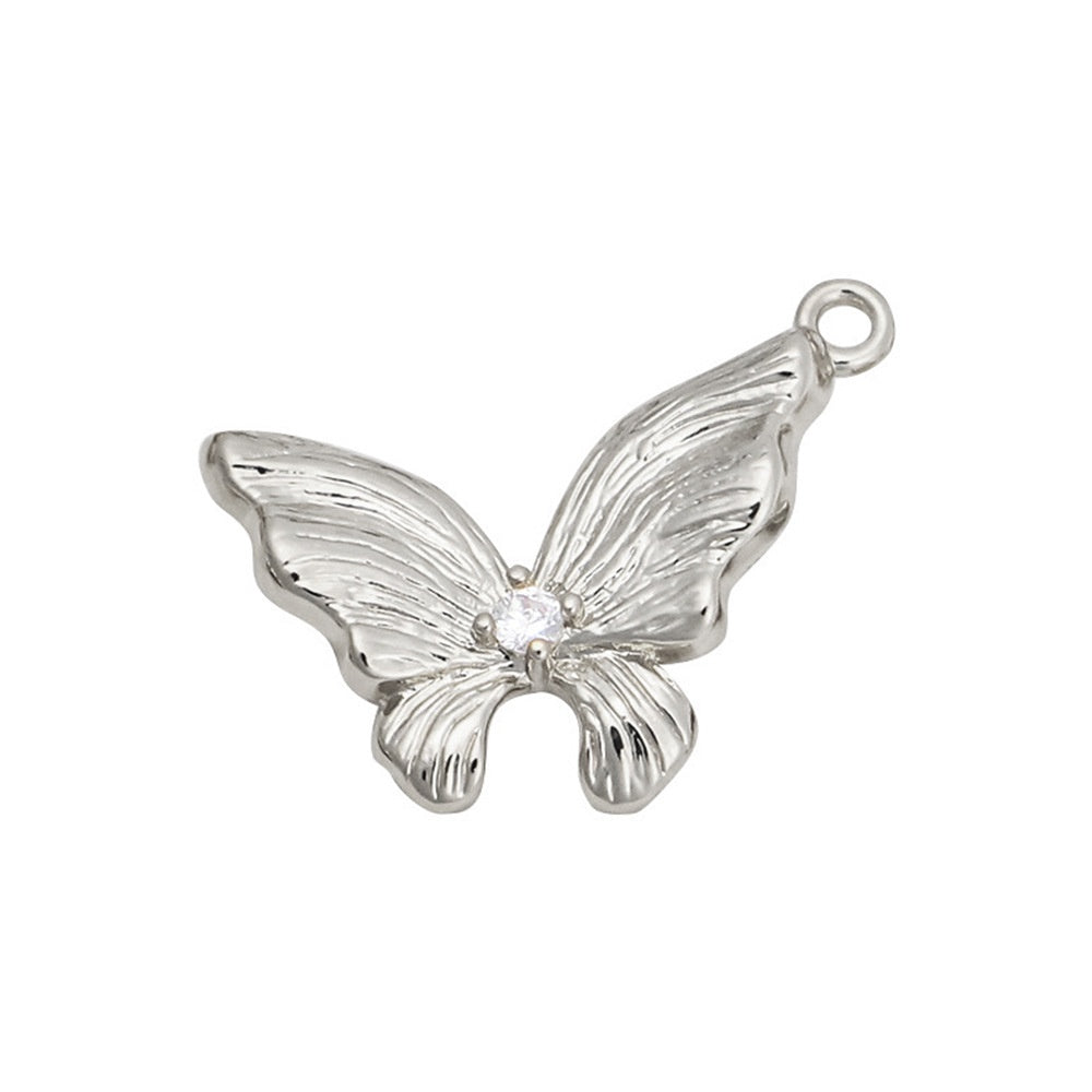 Real Or Grain fin Pendentif à papillon incliné tridimensionnel