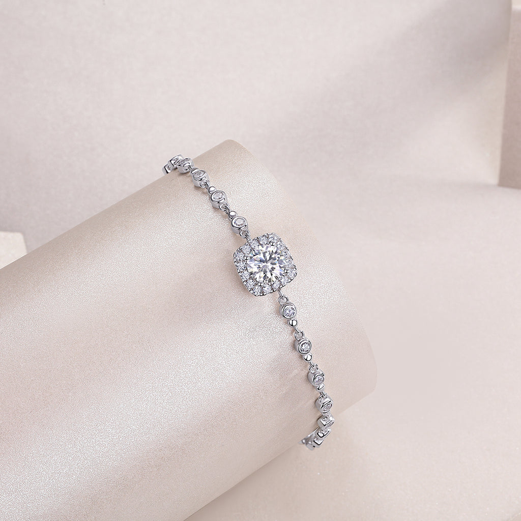 S925 Argent 1ct Coussin Halo Moissanite Bracelet