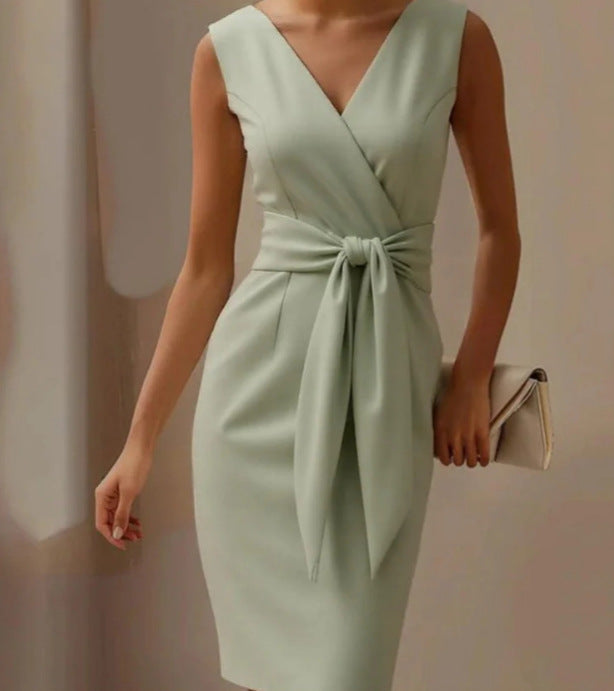 European And American Women's Bow Décoration Robe sans manches Robe courte S