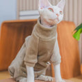 Habillements de chat sans poils recouverts de polaire