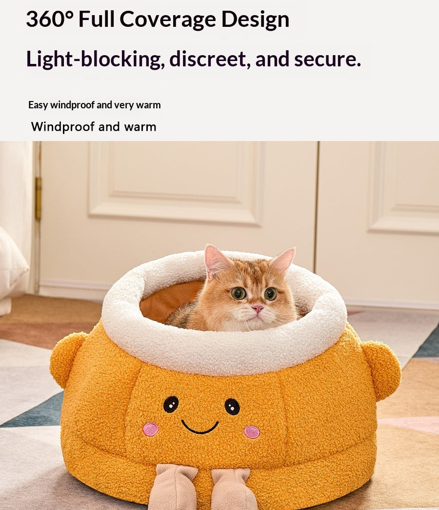 Lit de chat avec sourire orange