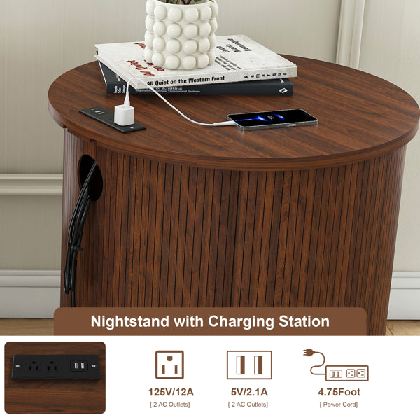 Ensemble de 2 tables de fin de cylindre moderne du Mid Century avec station de recharge intégrée et coulissante D